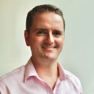 Guy Pointer